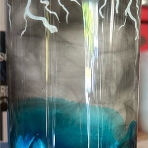 Custom made glow in the dark 20oz skinny tumbler